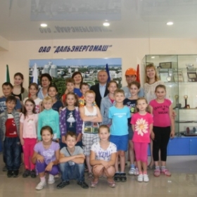 В Хабаровске проходит цикл профориентационных мероприятий для школьников
